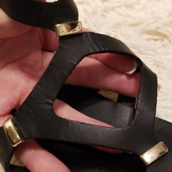 Steve Madden "Comma" Leather Sandals - Picture 7 of 7